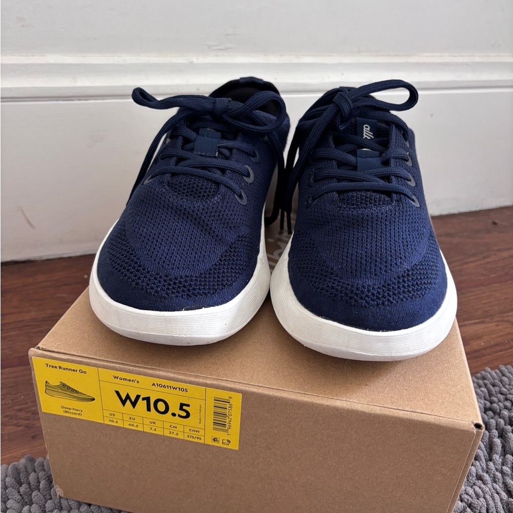 Allbirds Tree Runner Go (Navy Knit Sneakers)